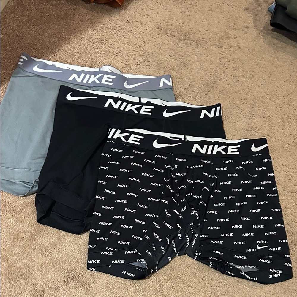 Nike Men's Boxer Briefs Trio - Black, Gray, Patterned